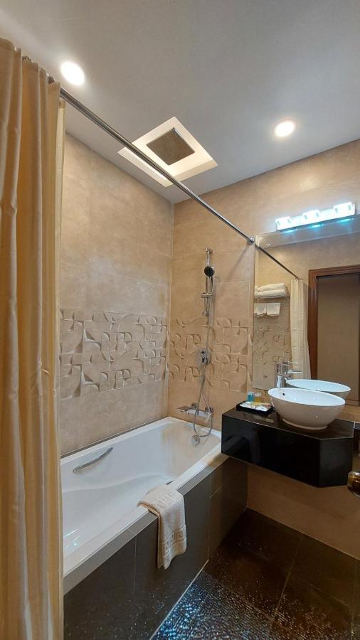 Hotel Grand Galaxy Γιανγκόν Εξωτερικό φωτογραφία