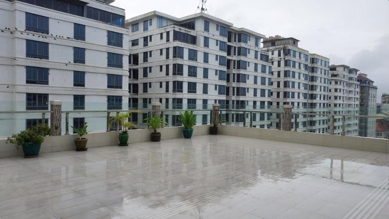 Hotel Grand Galaxy Γιανγκόν Εξωτερικό φωτογραφία
