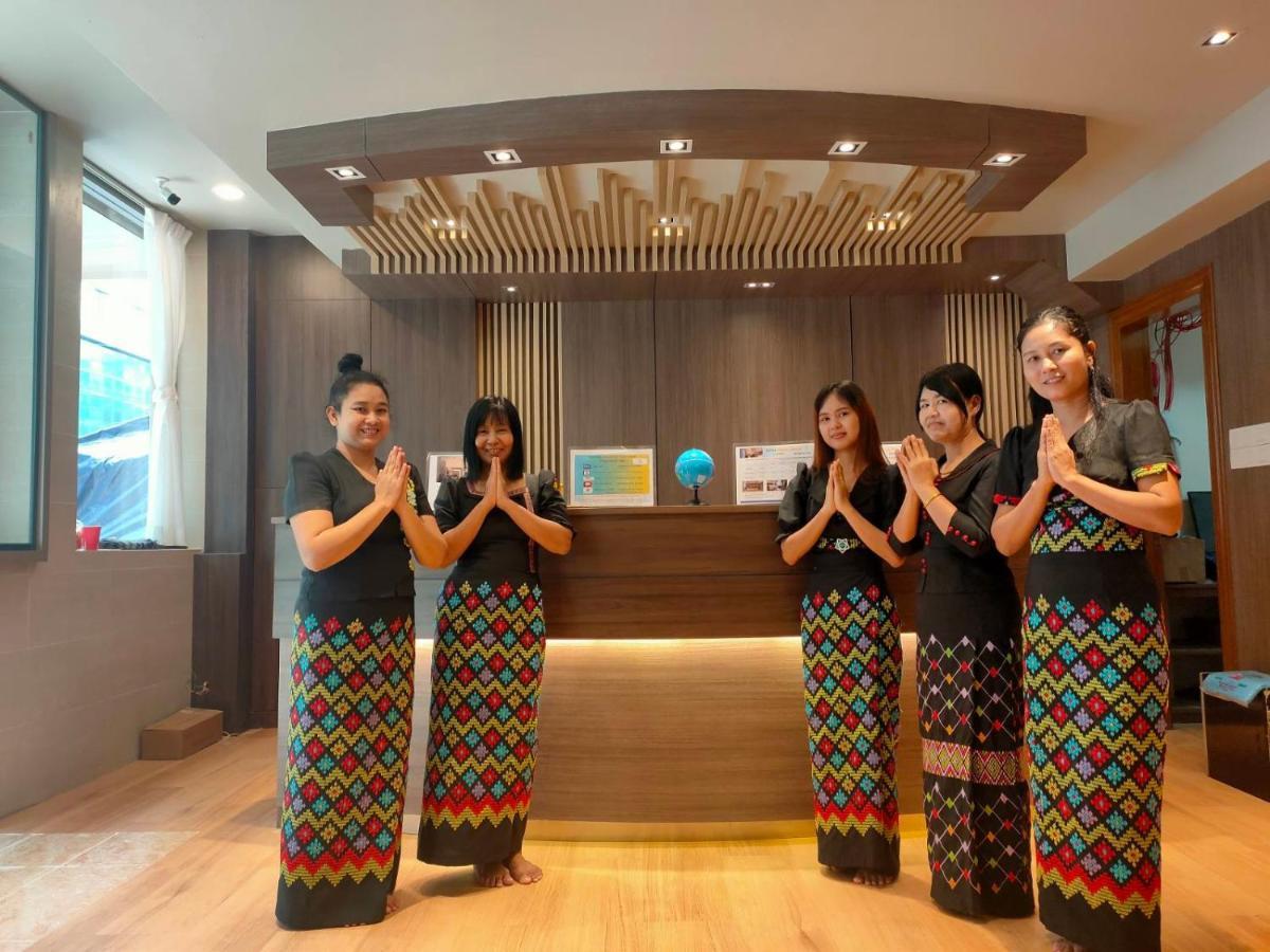 Hotel Grand Galaxy Γιανγκόν Εξωτερικό φωτογραφία
